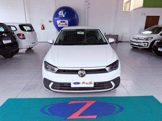 VOLKSWAGEN POLO 1.0 MPI MANUAL VOLKSWAGEN POLO 1.0 MPI MANUAL